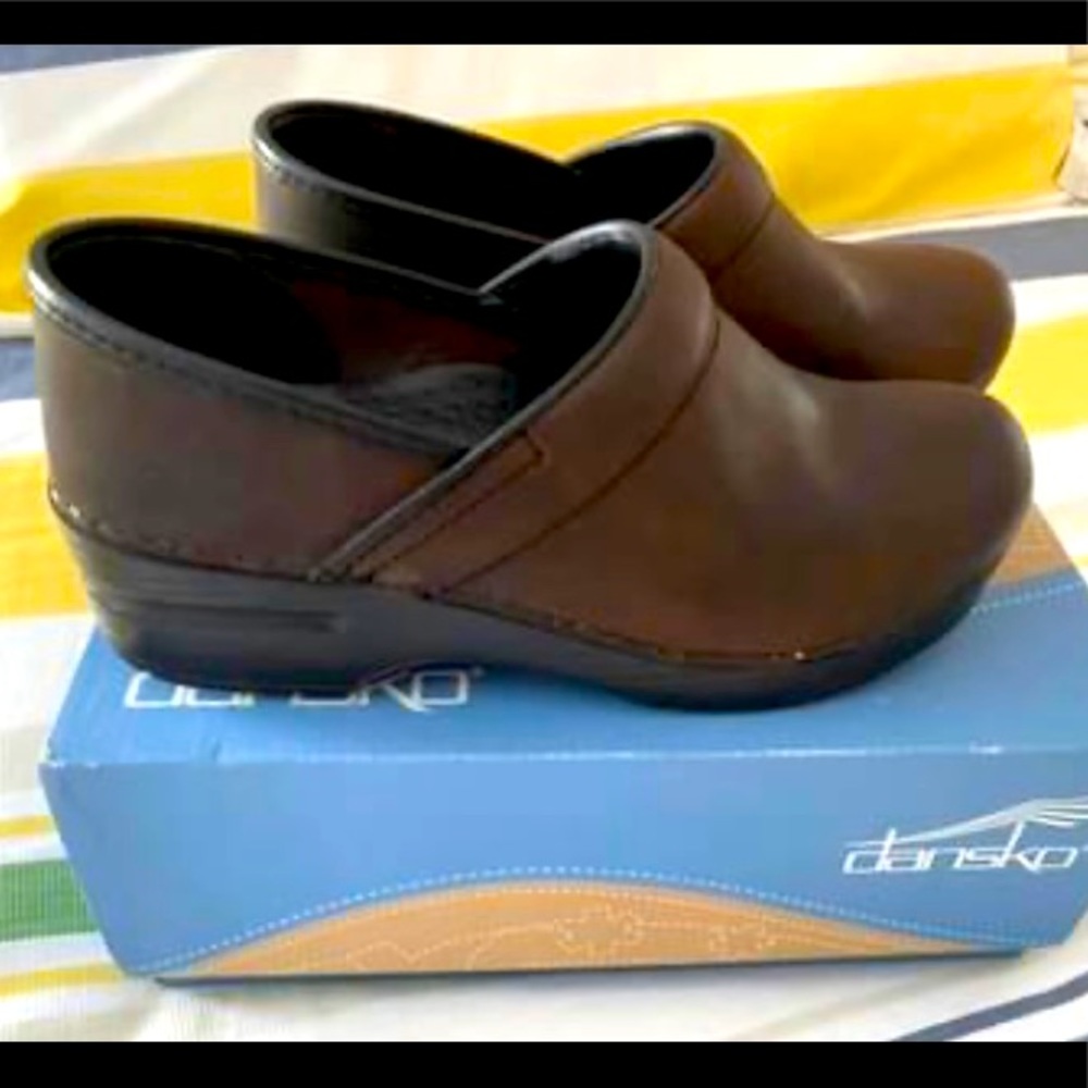 Like new Dansko’s